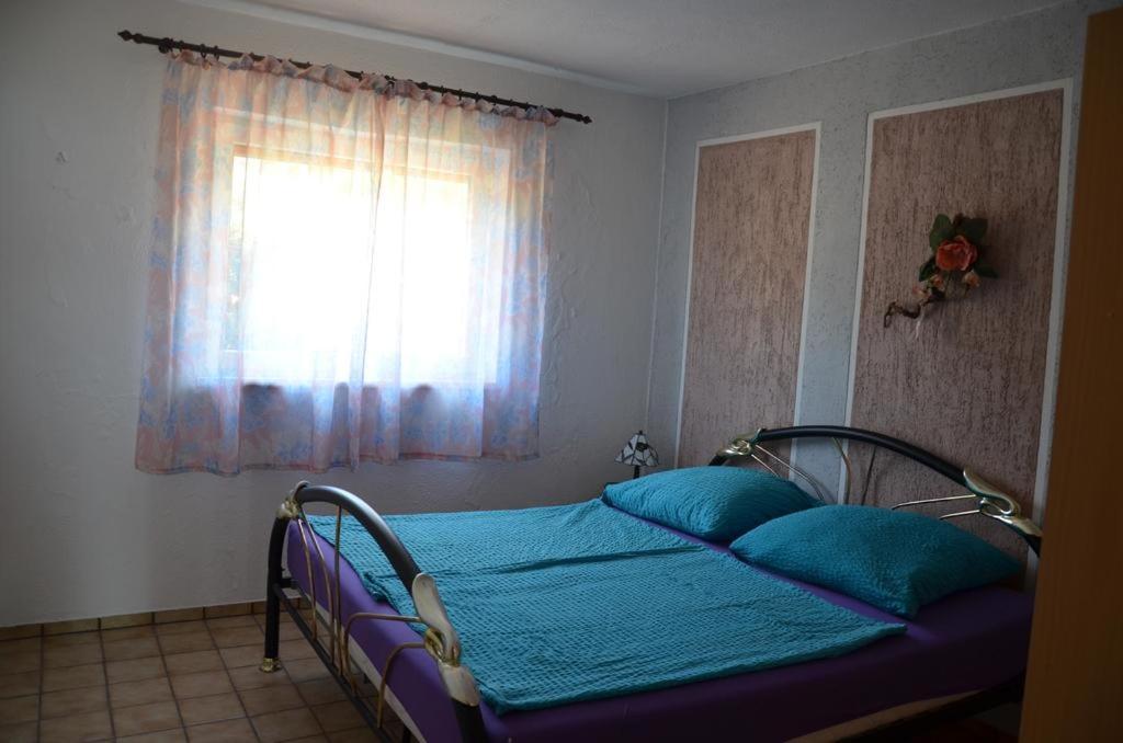 Apartmani Kemac Stara Novalja Exterior photo